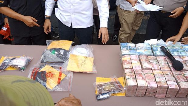 Gudang Penyimpanan Sabu di Bogor Digerebek, 7 Pelaku Ditangkap