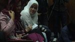 Saat Ny Deisti Ikut Corat-coret Buku Catatan di Sidang Novanto