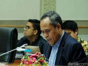 DPR-Pemerintah Bahas Pasal Penghinaan Presiden hingga LGBT di RKUHP