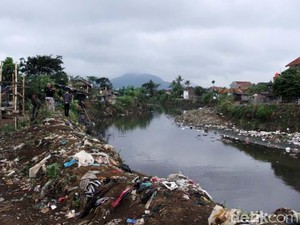 RI Gandeng Korsel Awasi Pencemaran Limbah Industri di Sungai Citarum