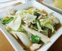 Ah.. Sedapnya Mendung Begini Makan Cap Cay Kuah Hangat