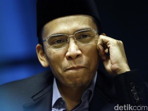 Demokrat Siapkan Sanksi Bagi TGB yang Dukung Jokowi