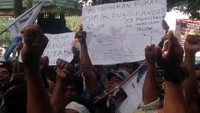 Alat tangkap yang dirasa merusak sumber daya itu seperti Pukat tarik (seine nets), pukat hela (trawls), dan alat tangkap perangkap, yang meliputi perangkap ikan peloncat. Pool/KKP.