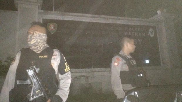 Bentrok Antar-Pemuda Terjadi di Ambon, Polisi Lepas Gas Air Mata