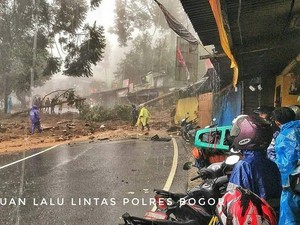 Lokasi Longsor di Puncak Bertambah Jadi 5 Titik