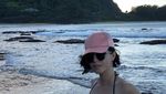 Foto: Gaya Liburan Girlboss Cantik Sophia Amoruso