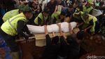 Rintik Hujan Lepas Kepergian Yockie Suryo Prayogo