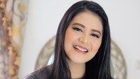 Kini postingan tersebut mencapai 2427 komentar dan 161,149 likes. Foto: Instagram bennusorumba