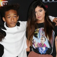 Kylie Jenner pernah menjalin hubungan spesial dengan anak dari Will Smith, Jaden Smith. Mereka pacaran di 2013 saat Kylie masih berusia 13.  Foto: Getty Images
