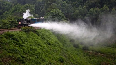 Foto: Kereta Uap Terakhir di Pedalaman China
