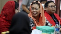 Suasana pertemuan antara Yenny Wahid dengan Hasto Kristiyanto.