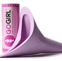 Tak seperti pria, lebih sulit untuk wanita buang air kecil. Produk inovatif seharga Rp 121 ribuan bernama GoGirl ini pun dirancang untuk memudahkan Anda buang air kecil dengan berdiri. Foto: Amazon