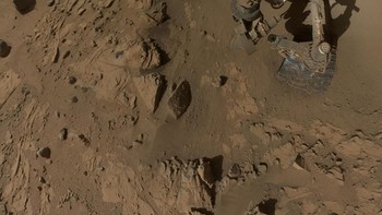 Harapannya, Curiosity dapat mencari jawaban terhadap kemampuan lingkungan Mars dalam menyokong kehidupan kecil, seperti mikroba. Foto: NASA