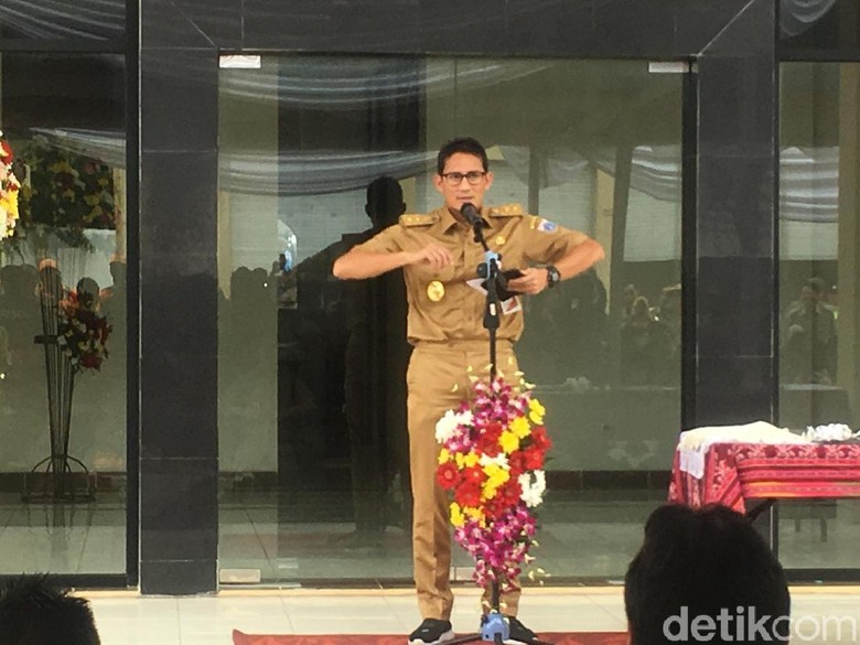 Bangun Rumah DP Rp 0 di Rorotan, Sandi: Konsepnya Rumah Tapak Bangun Rumah DP Rp 0 di Rorotan, Sandi: Konsepnya Rumah Tapak