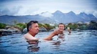 Suhu air di pemandian berkisar antara 50 sampai 60 derajat Celsius (Visit Greenland)