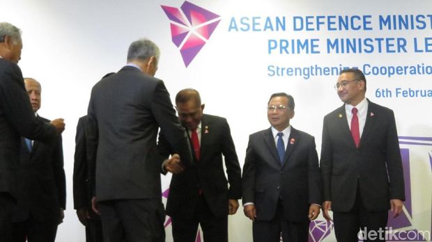 Ryamizard dan Menhan se-ASEAN Bertemu PM Singapura