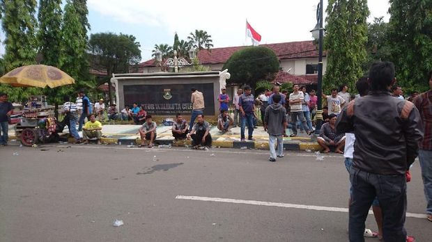 Tolak Angkutan Online, Angkot di Cilegon Mogok Operasi