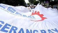 Aksi ini juga dilakukan serentak di berbagai kota lain, seperti Bandung, Surabaya, Semarang, Medan, Batam, Yogjakarta, Aceh, Bengkulu, Lampung, Makassar, Gorotanlo, Manado, dan Bajarmasin.