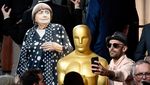 Lucu! Tak Bisa Hadir, Sutradara Ini Tetap Eksis di Oscar