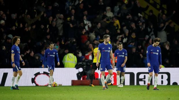 Kekalahan 1-4 dari Watford membuat posisi Antonio Conte di ujung tanduk.