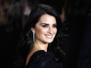 Oscar Diminta Pilih Bintang Film Hispanik