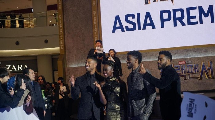 Penggemar Sambut Meriah Asia Premiere Black Panther di Seoul