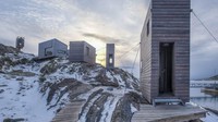 Soal pemandangan bisa di bilang amat cantik dan merupakan daya tarik utama resor Fordypningsrommet ini. Keberadaannya telah dirancang untuk dapat menikmati panorama panorama laut hingga langit yang spektakuler dengan adanya aurora (CNN Travel)