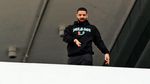 Teriakan Histeris Siswa yang Sekolahnya Dikunjungi Drake