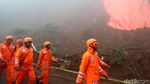 Ratusan Personel Masih Cari Korban Longsor di Riung Gunung