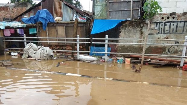 Kampung Pulo Jakarta Timur Banjir Sedada 