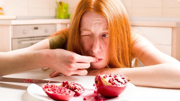 Seorang wanita asal Australia tewas setelah mengonsumsi buah delima yang diimpor dari Mesir. Foto: ilustrasi/thinkstock Seorang wanita asal Australia tewas setelah mengonsumsi buah delima yang diimpor dari Mesir. Foto: ilustrasi/thinkstock