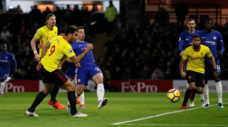 Watford mencukur Chelsea 4-1 (David Klein /Reuters) Watford mencukur Chelsea 4-1 (David Klein /Reuters)