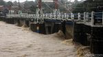 Foto: Bendung Katulampa Siaga II