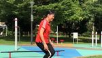 Foto: Hebatnya Dua Nenek Singapura yang Masih Kuat Olahraga Parkour