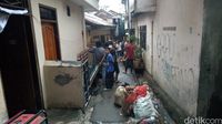 Banjir di Kampung Melayu Mulai Surut