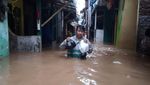 Penampakan Banjir Sedada di Kampung Melayu