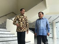 Presiden Jokowi dan Wapres JK usai makan bersama.