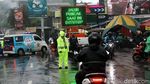 Pagi Ini Jalur Menuju Puncak Masih Ditutup