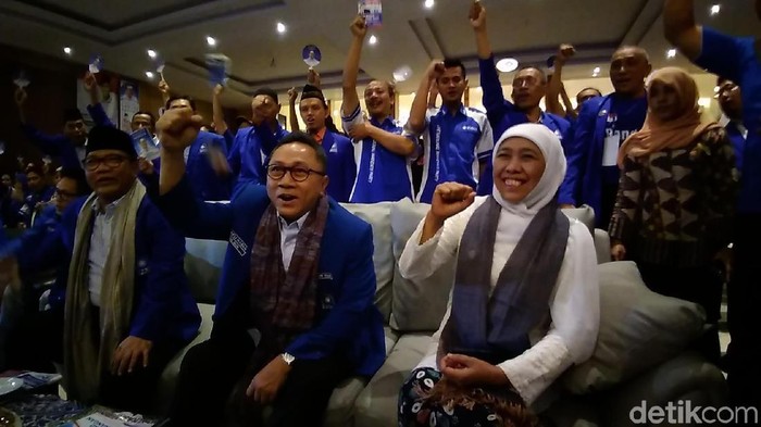 All Out Dukung Khofifah, Ketum PAN Siap Ngantor di Jatim