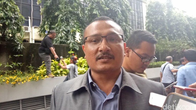 Pamer Walkout Saat Jokowi Pidato, Elite PD Terancam Sanksi Pamer Walkout Saat Jokowi Pidato, Elite PD Terancam Sanksi