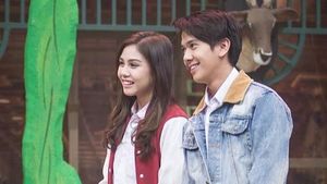 10 Pasangan Kekasih dalam Film yang Bikin Baper, Siapa Favorit Kamu?