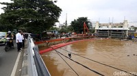 Ketinggian air di Pintu Air Manggarai terpantau mencapai 850 cm.