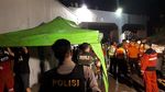 Potret 13 Jam Evakuasi Korban Longsor di Bandara Soekarno-Hatta