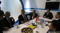 Kunjungi Singapore Airshow 2018, Menhan Sambangi Stan PTDI