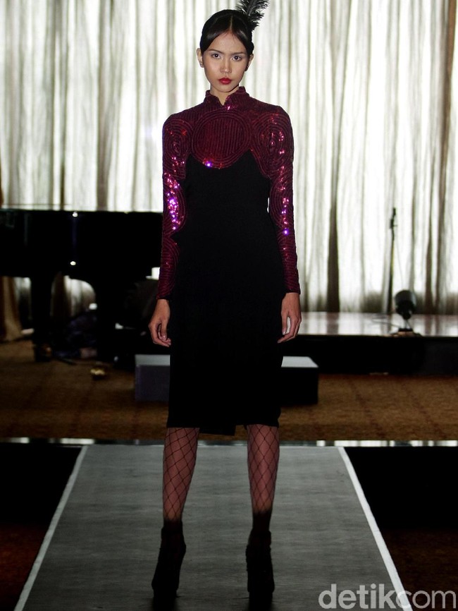 Fashion show busana Imlek dari Sebastian Red yang mengangkat tema The Golden Muse di Hotel Mulia, Jakarta Selatan, Rabu [17/1/2018]. Foto: Mohamamd Abduh/Wolipop. Foto: Mohammad Abduh/Wolipop