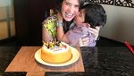 Cantik dan Hobi Kulineran, Ini 10 Potret Carissa Puteri Bersama Makanan