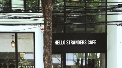 Hallo! Di Sini Bisa Menikmati Keindahan Karya Seni dan Minum Kopi Enak