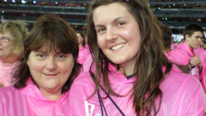 Makin Banyak Perempuan Australia Buang Organ Reproduksi