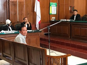 Sidang Pasar Turi, Dua Saksi Pedagang Dihadirkan