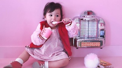 Imutnya Gadis Kecil Berdarah Filipina, AS, dan Korsel Ini